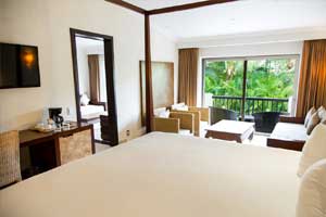 Royal Elite One Bedroom Suites at Sandos Playacar Beach Resort & Spa